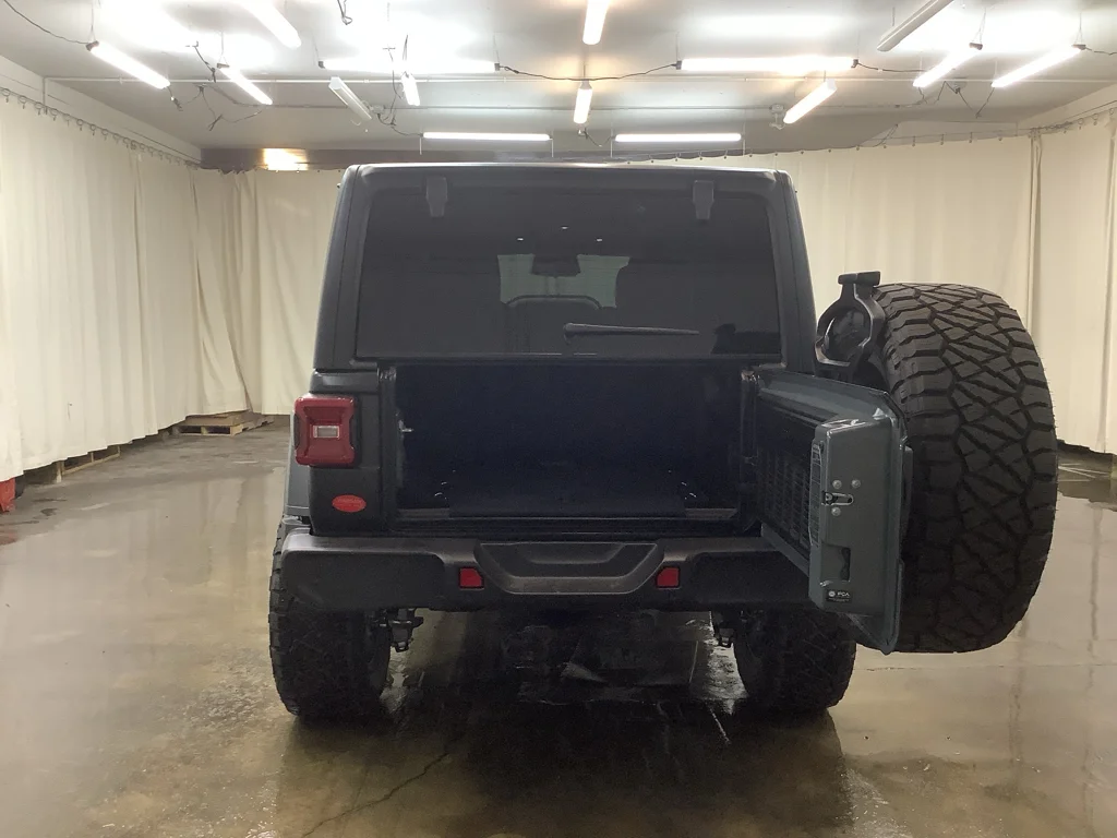 New 2026 Anvil Clear-Coat Exterior Paint Jeep Sport S image 7