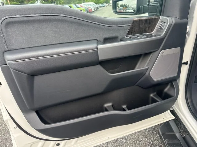 2026 Ford F-250 Super Duty Lariat - Photo 17