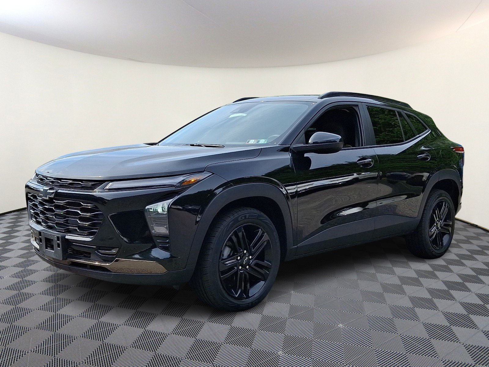 Used 2024 Mosaic Black Metallic Chevrolet ACTIV image 2