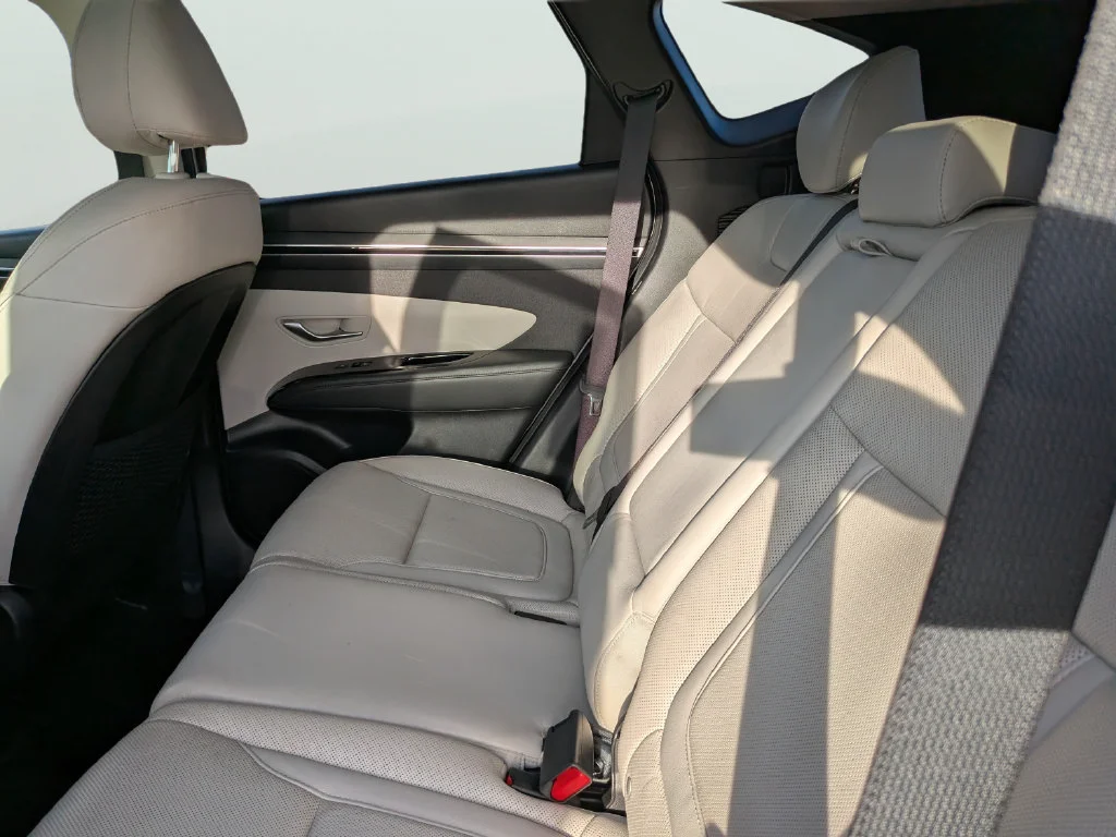 Used 2022 Silver Hyundai Limited image 15