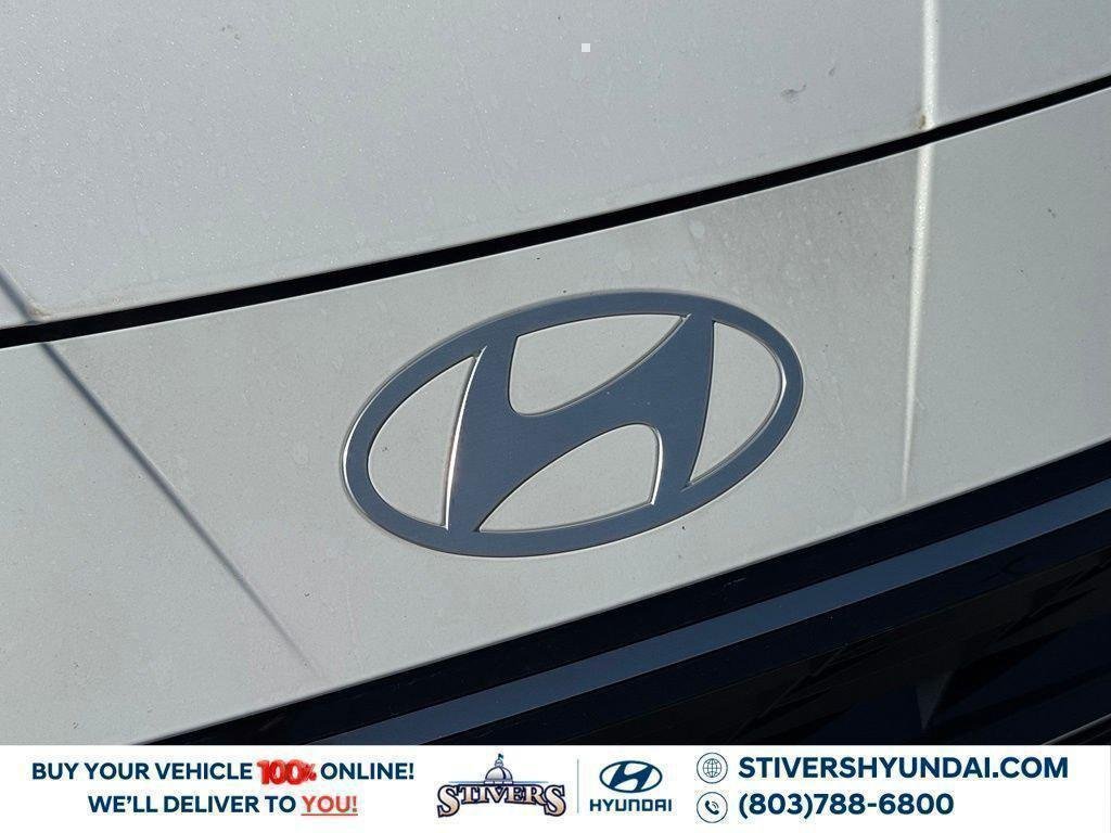 New 2026 White Hyundai SEL Sport image 8