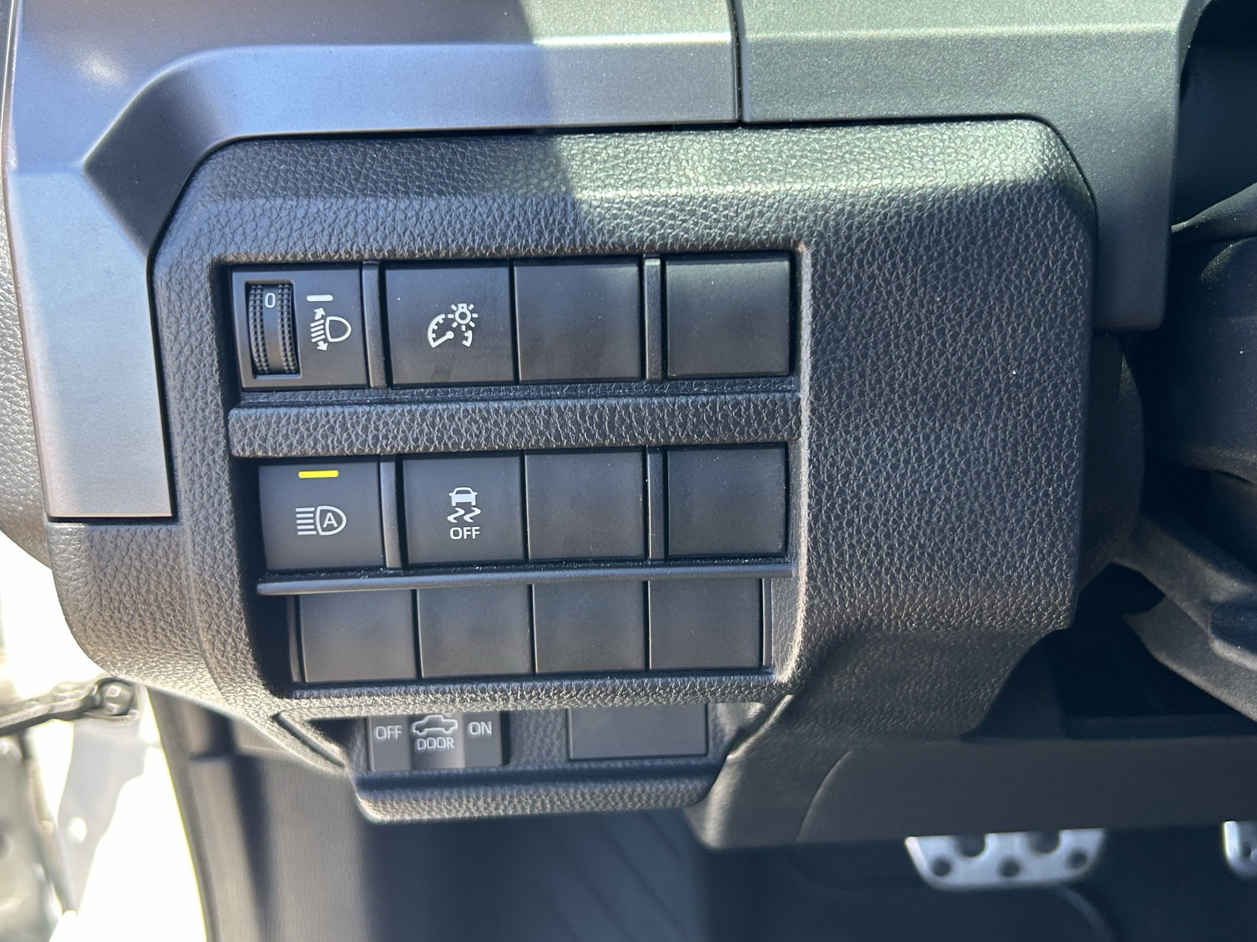 2025 Toyota Tacoma TRD Sport - Photo 30