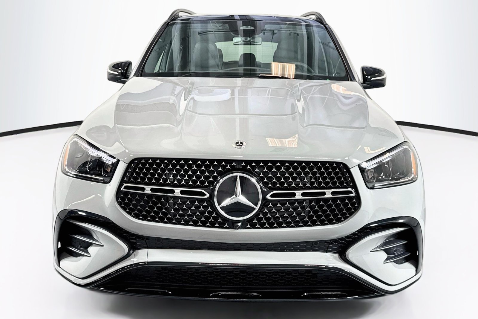 New 2026 MANUFAKTUR Alpine Grey Mercedes-Benz GLE 450 image 2