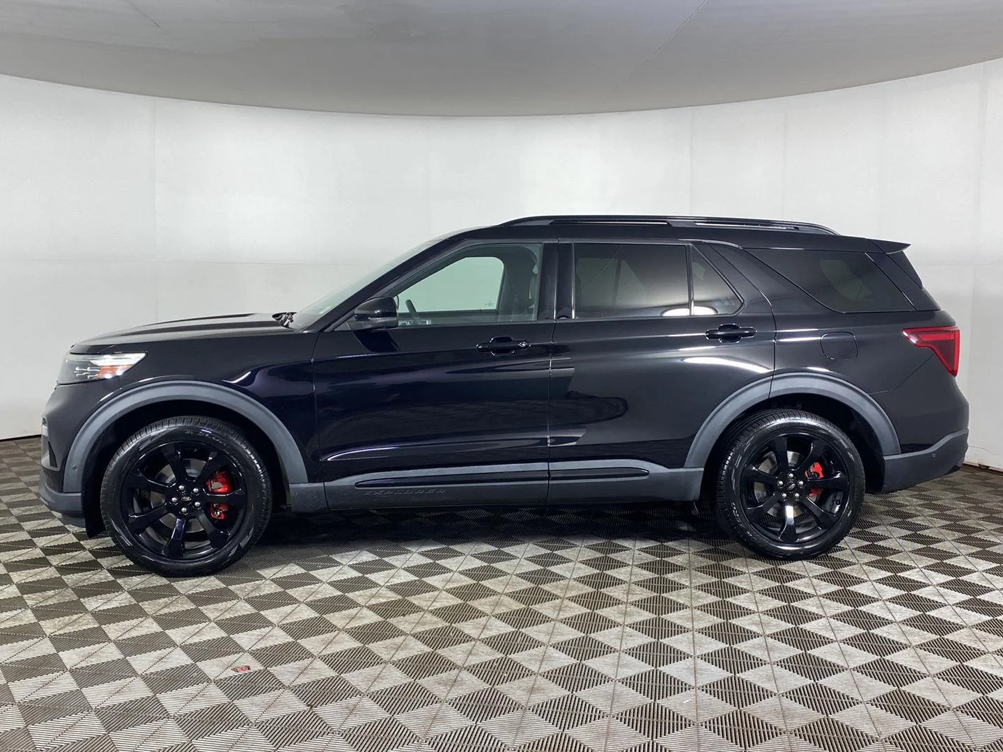 Used 2020 Agate Black Ford ST image 28