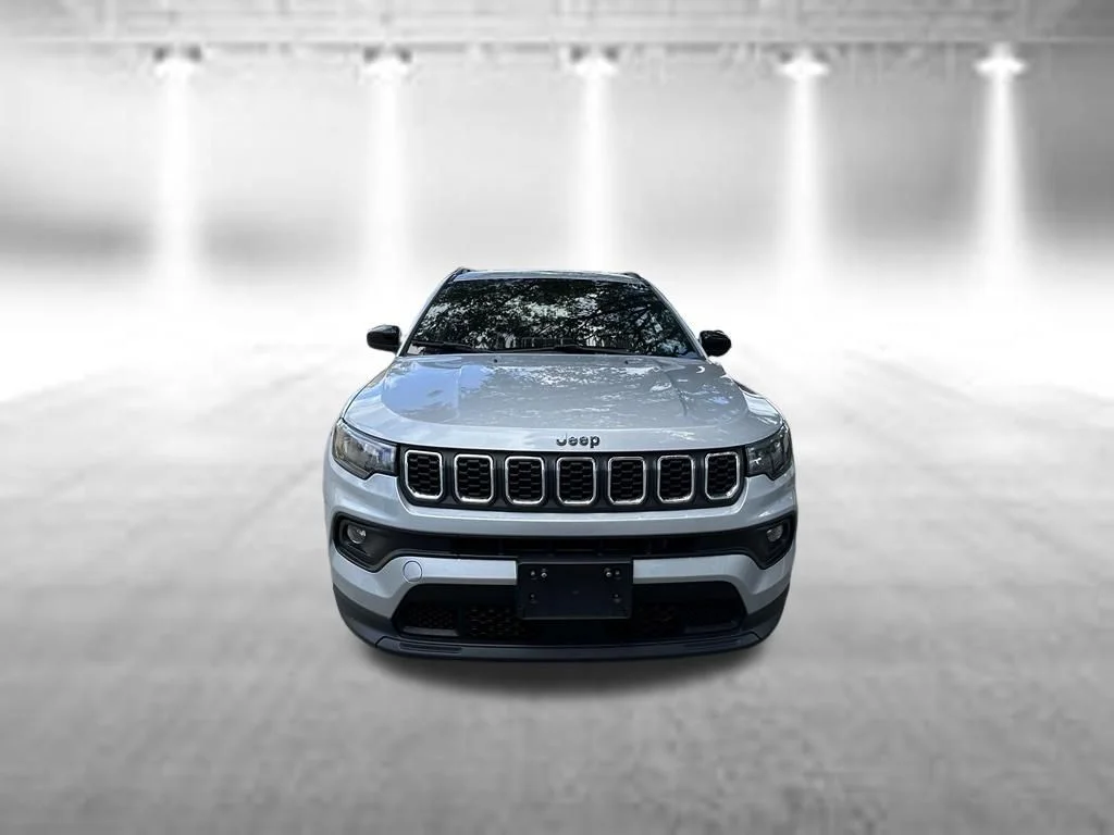 Used 2024 Jeep Compass Latitude with VIN 3C4NJDBN5RT116894 for sale in North Miami Beach, FL