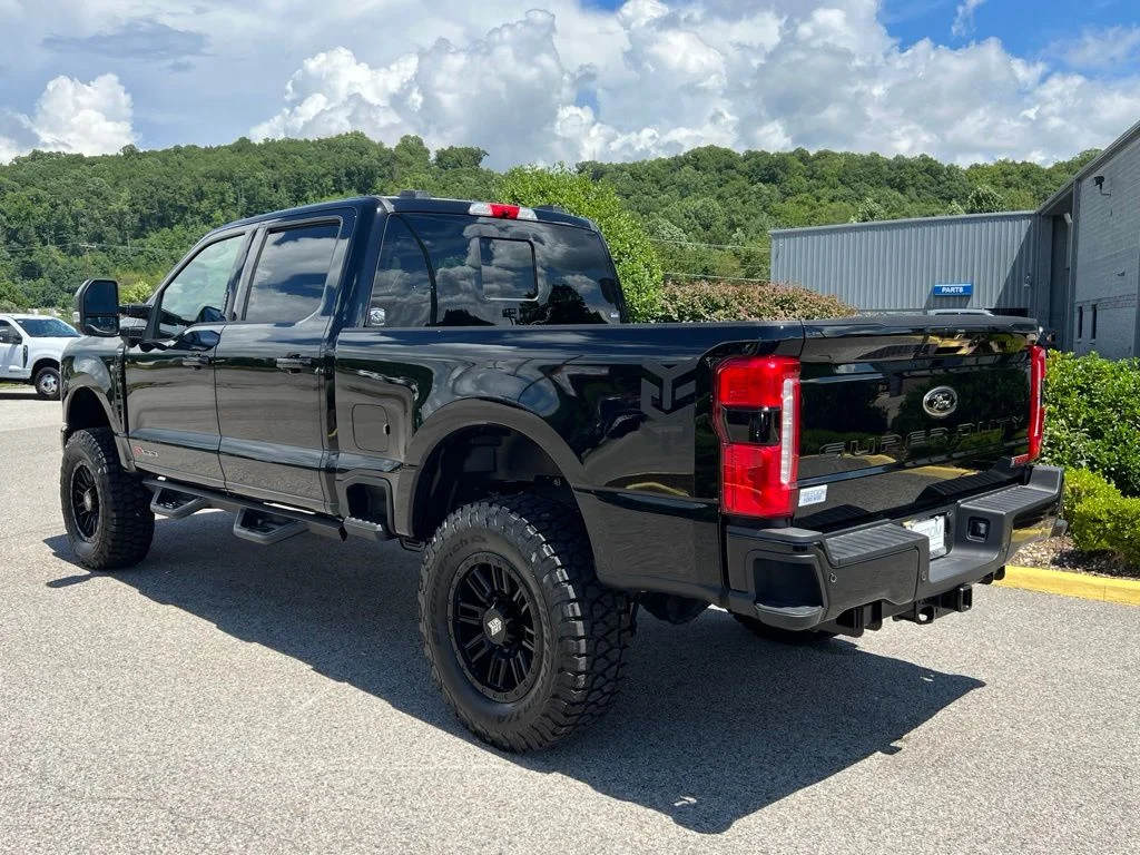 New 2026 Agate Black Metallic Ford F-250® Lariat® image 7