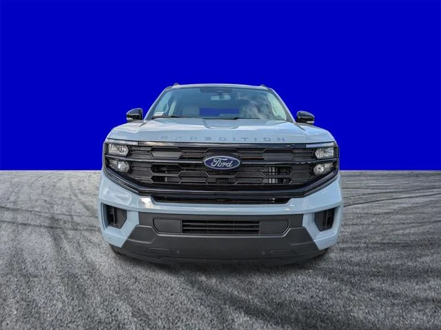New 2026 Glacier Gray Metallic Tri-Coat Ford Active image 9