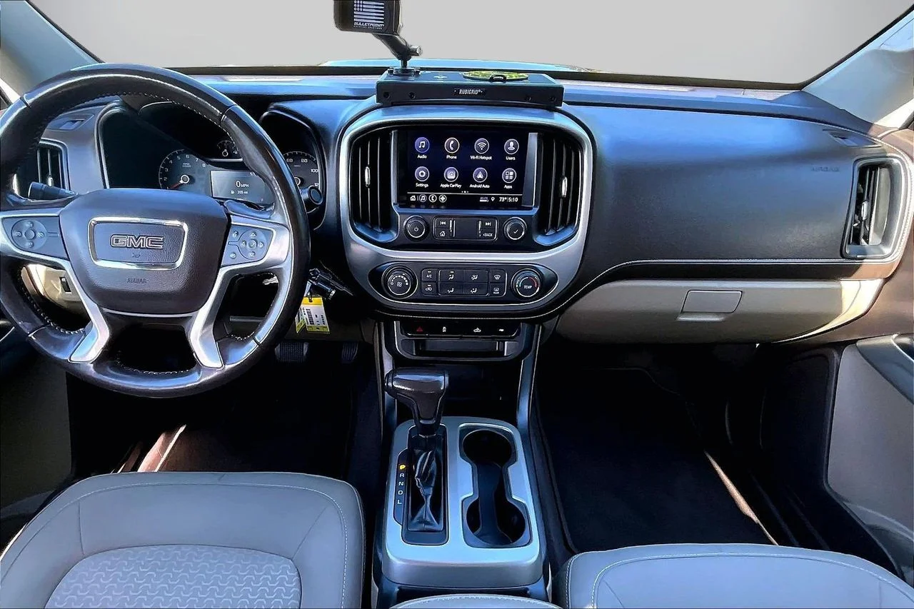 Used 2020 Blue GMC SLE1 image 14