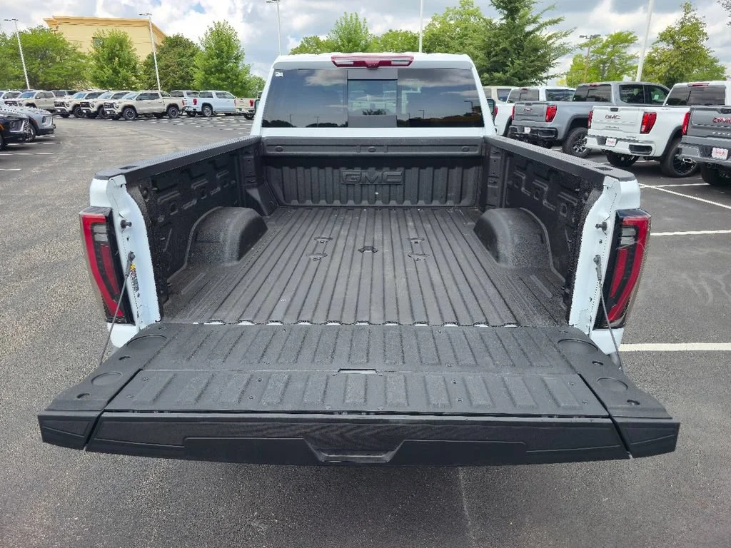 2026 GMC Sierra 2500HD AT4 - Photo 27