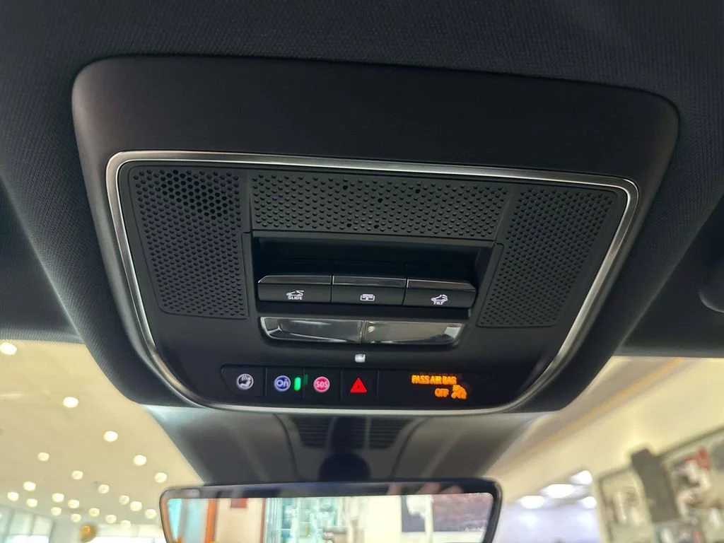 2025 Chevrolet Blazer EV RS - Photo 49