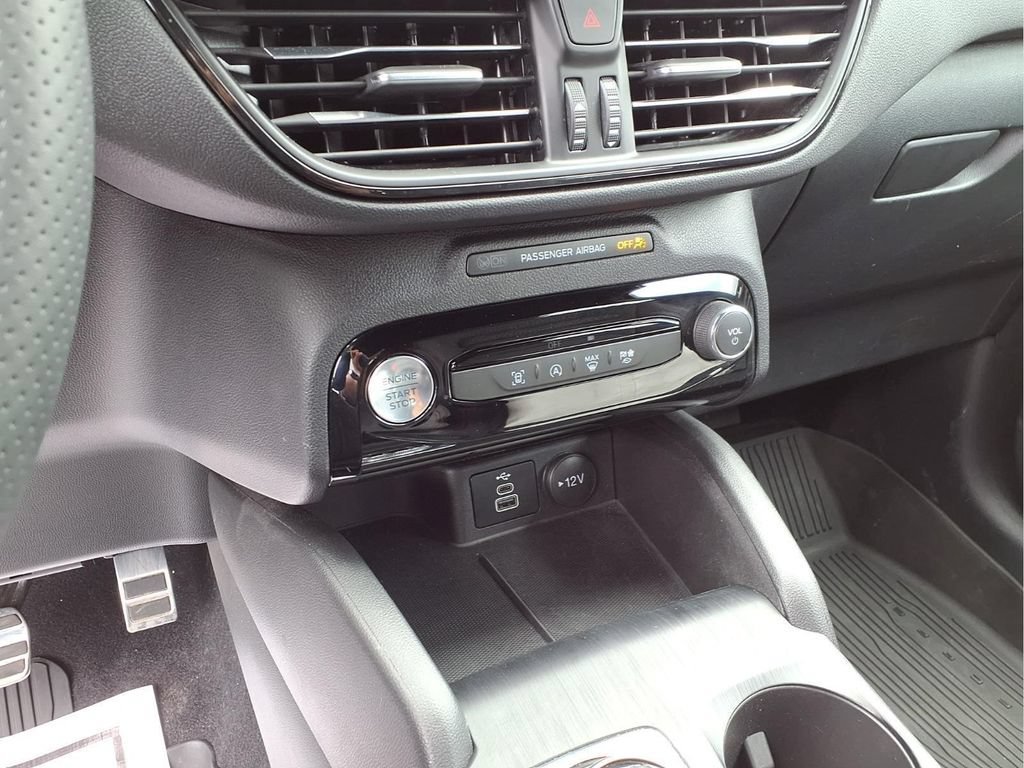 Used 2024 Black Ford ST-Line Select image 6