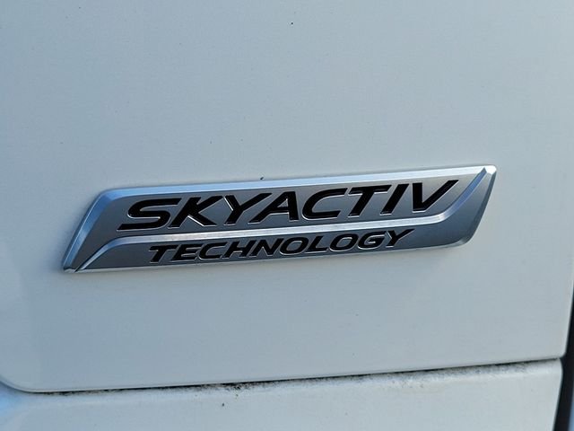Used 2019 White Mazda Touring image 11