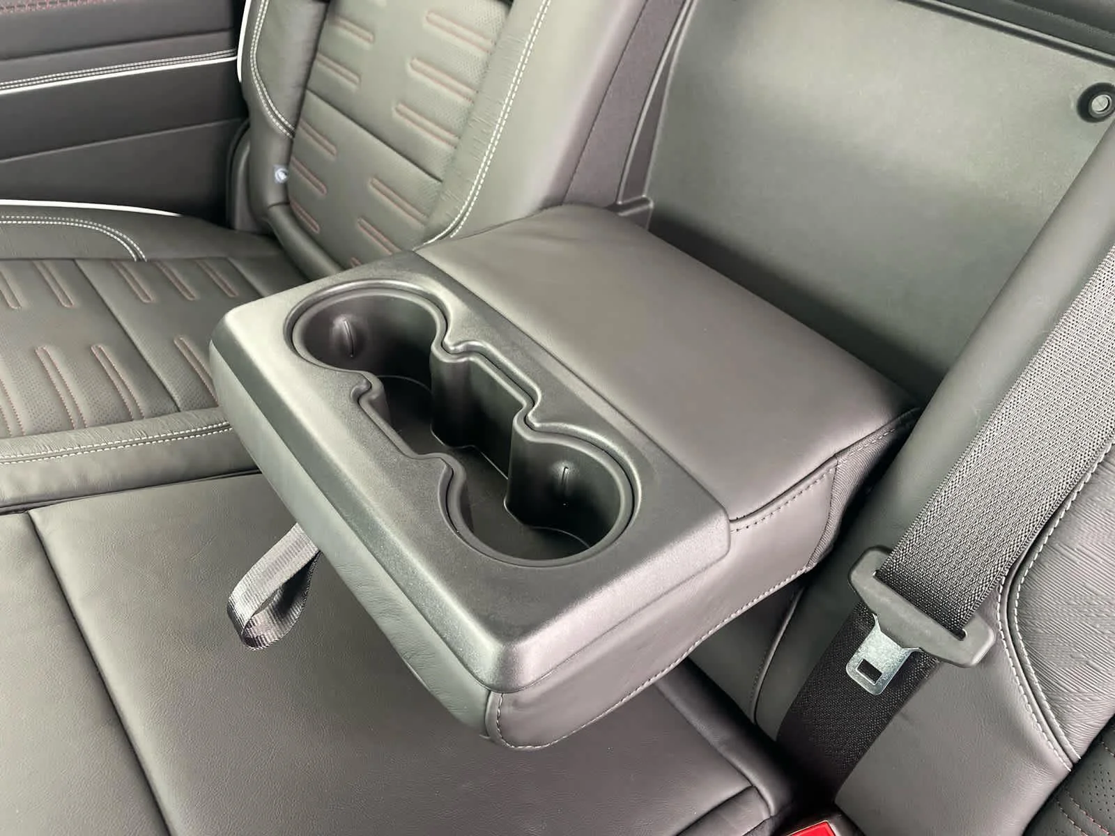 2026 GMC Sierra 1500 AT4X - Photo 34