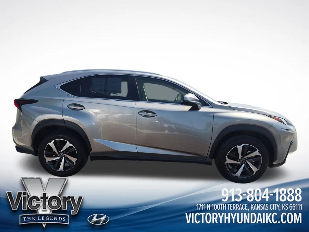 Used 2022 Gray Lexus 350L image 6