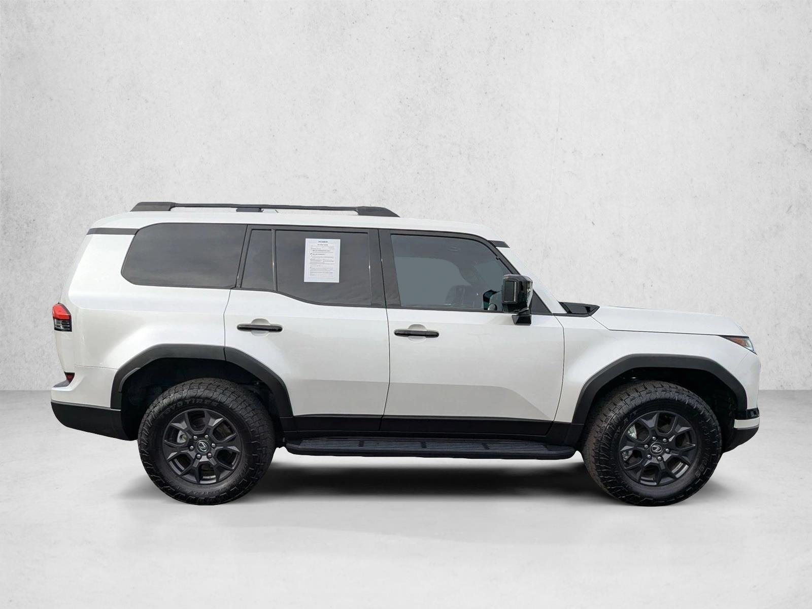 2024 Lexus GX Overtrail - Photo 4