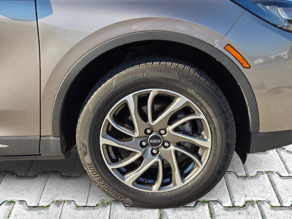 Used 2021 Brown Lincoln Standard image 2