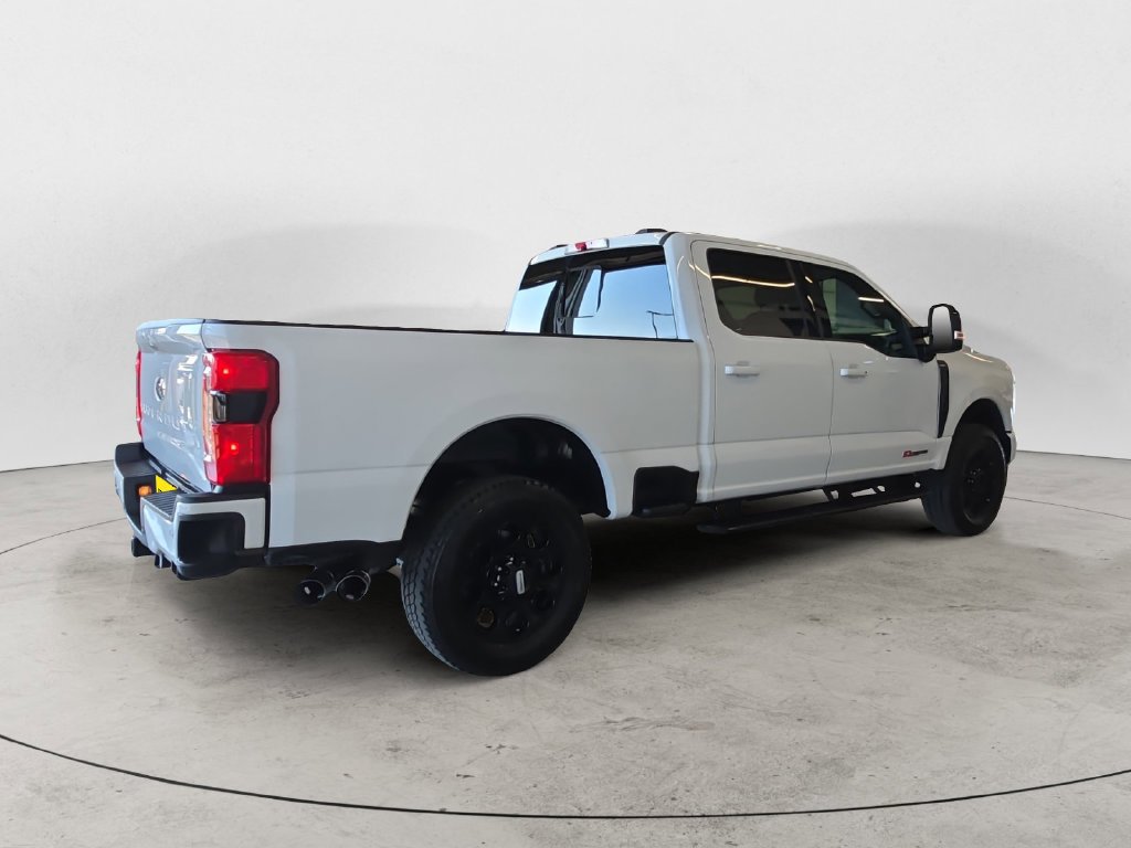 Used 2024 White Ford Lariat image 5