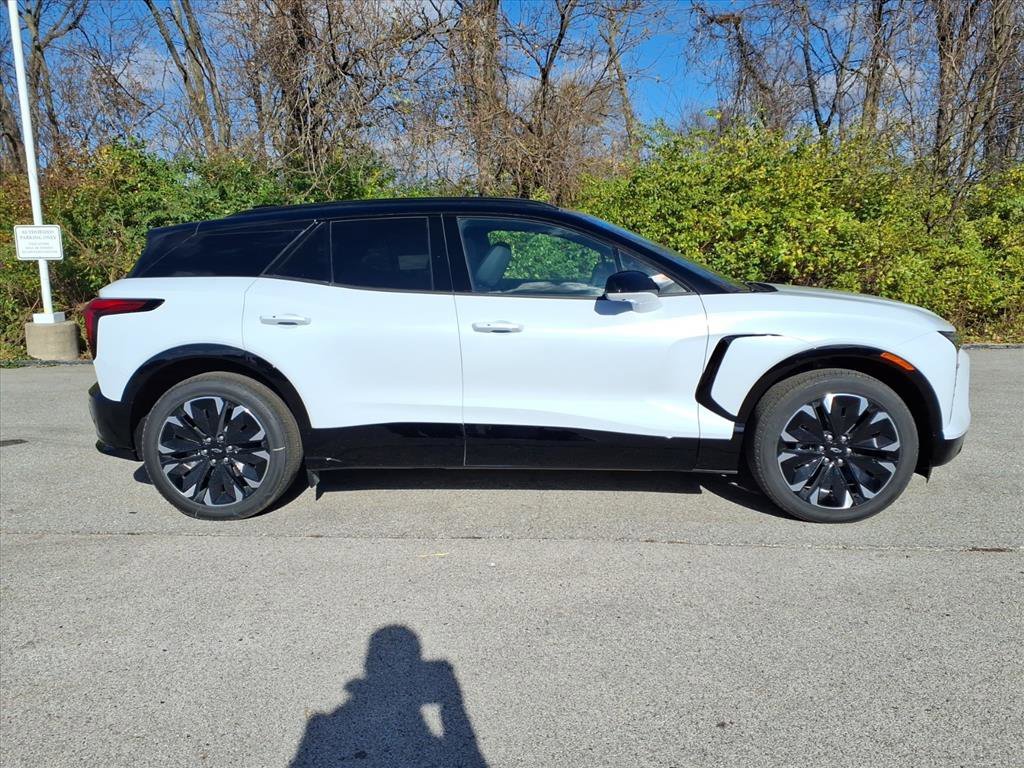 2026 Chevrolet Blazer EV RS - Photo 17