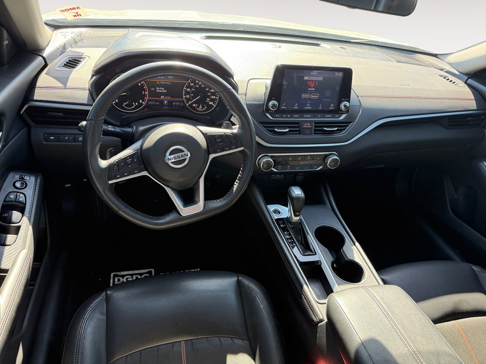 Used 2022 Pearl White Tricoat NISSAN 2.0 SR image 15