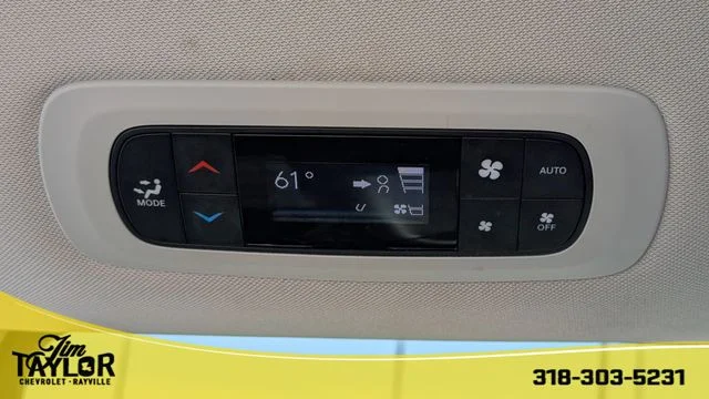 2023 Chrysler Pacifica Hybrid Touring L - Photo 39