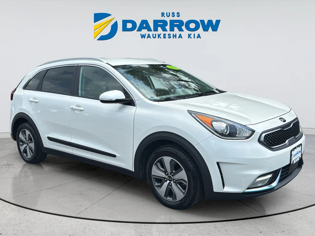 Used 2019 White Kia EX image 7