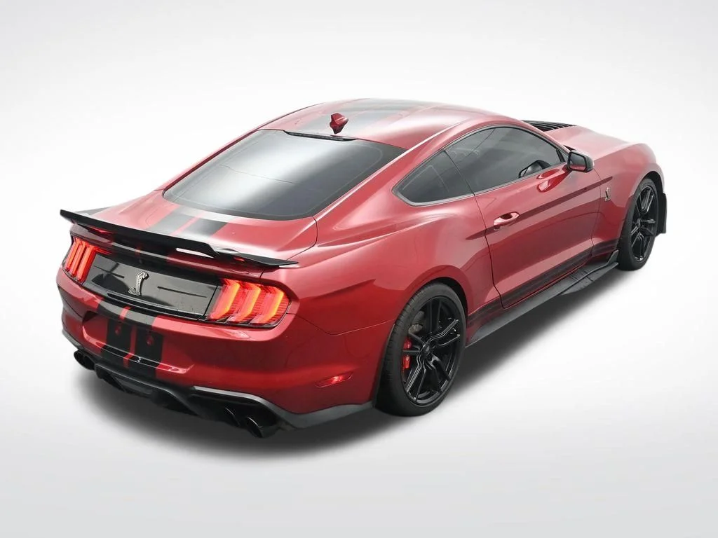 Used 2020 Red Ford Shelby GT500 image 22