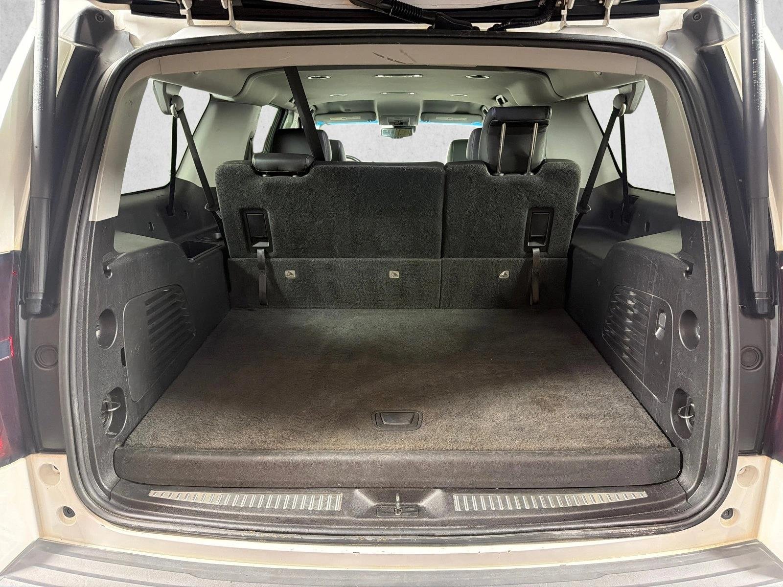 Used 2019 White Chevrolet LT image 19