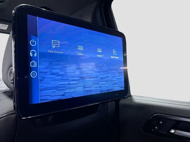 2025 Chevrolet Suburban Premier - Photo 30