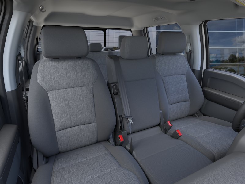 New 2026 Oxford White Ford XL image 32