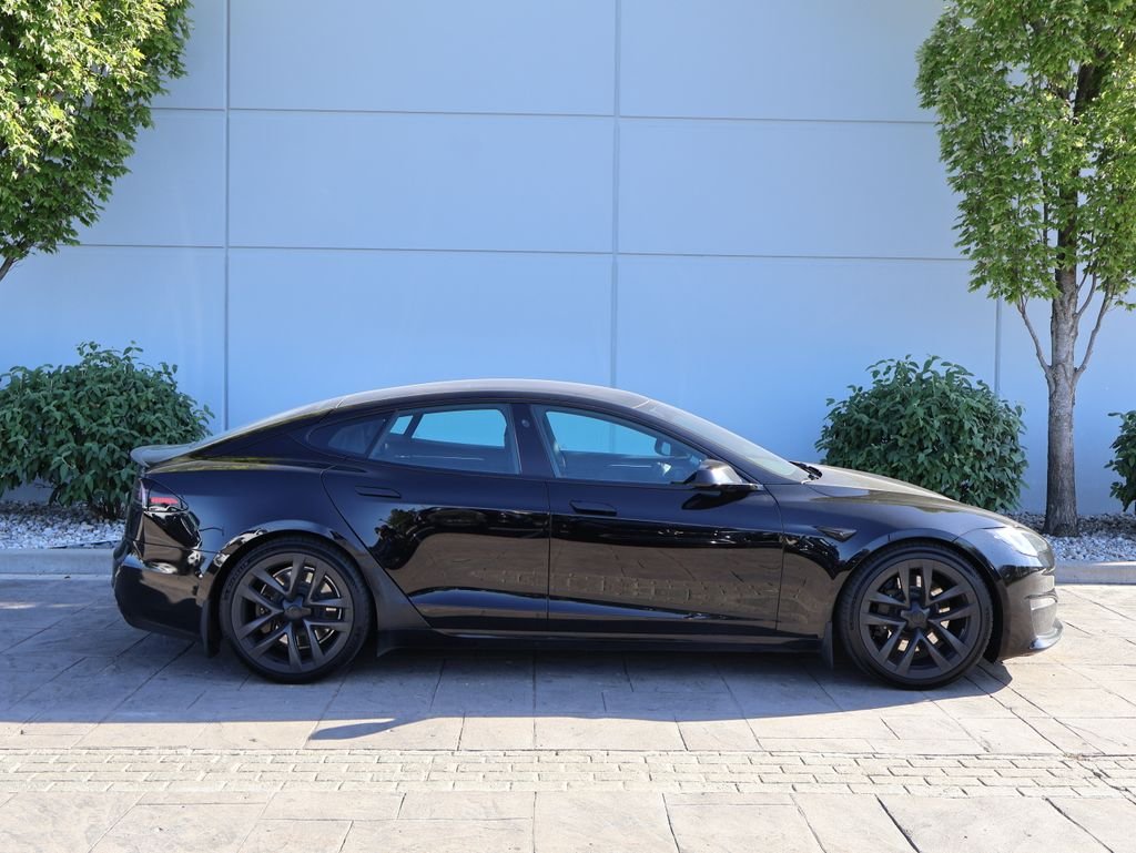 Used 2022  Tesla Plaid image 5