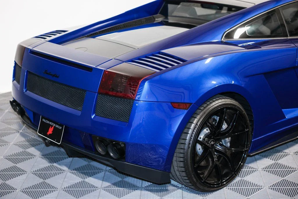 Used 2004 Blue Lamborghini Base image 6