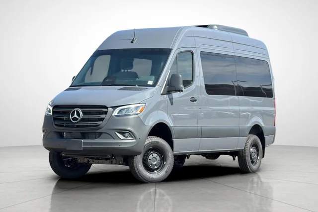 2026 Mercedes-Benz Sprinter 2500 Passenger 144 WB