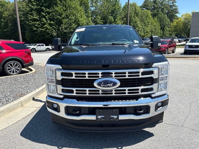 Used 2026 Black Metallic Ford XLT image 3