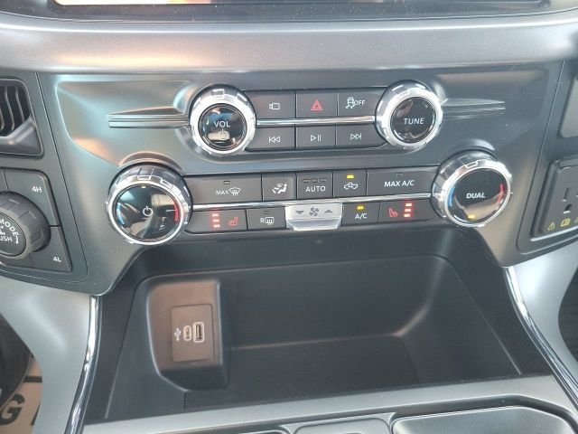 New 2026 Silver Ford XLT image 11