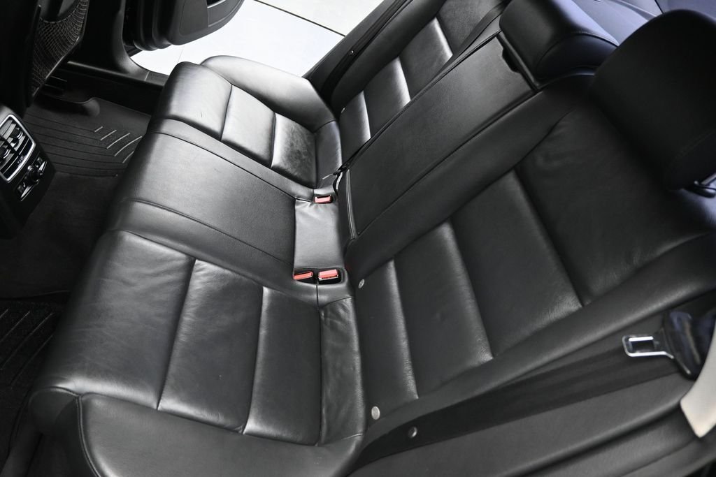 Used 2011 Black Audi 3.0 Premium Plus image 27