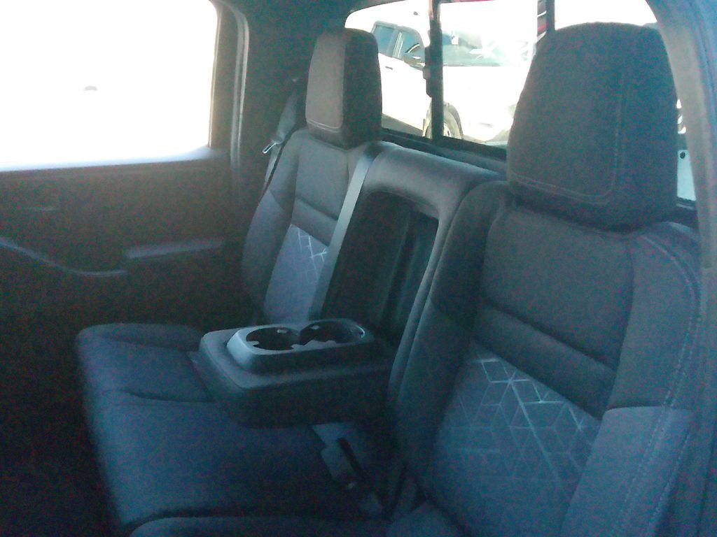 2026 Nissan Frontier SV - Photo 25