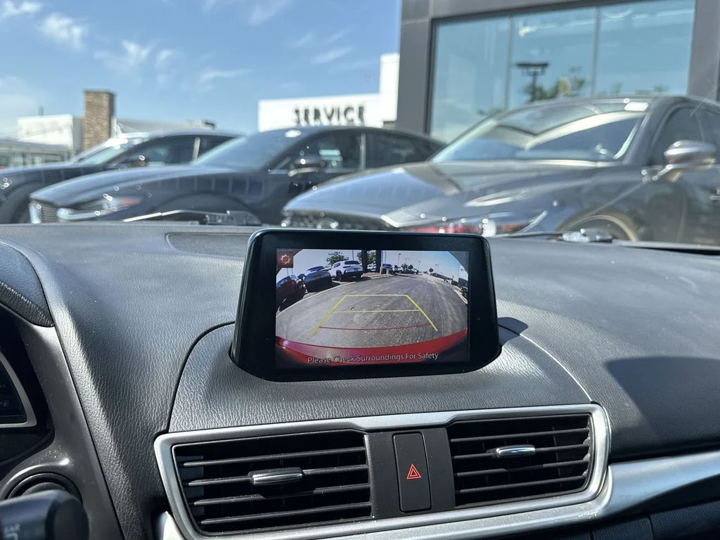 Used 2018 Red Mazda Touring image 17
