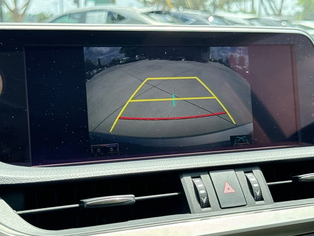 Used 2019 Silver Lexus 350 image 27