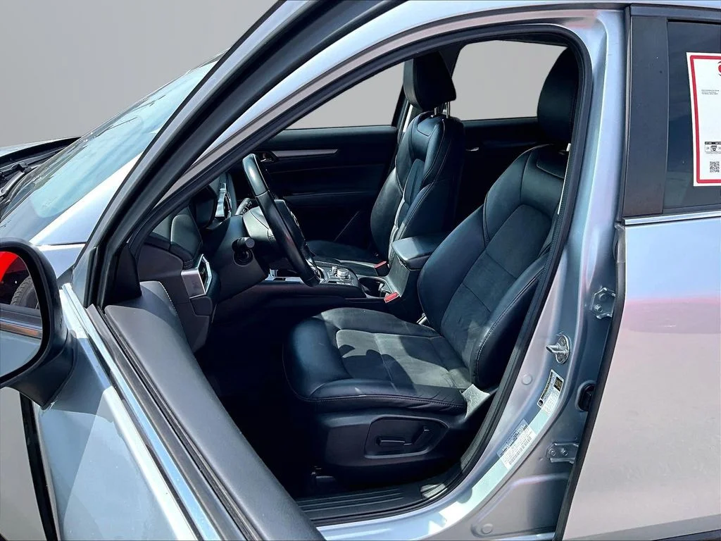 Used 2021 Silver Mazda Touring image 25