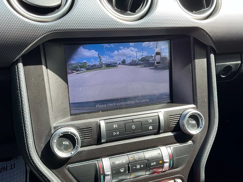 Used 2020 Black Ford EcoBoost image 29