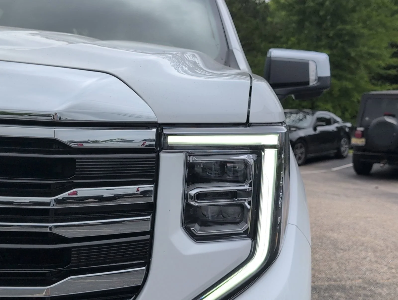 New 2026 Summit White GMC SLT image 12