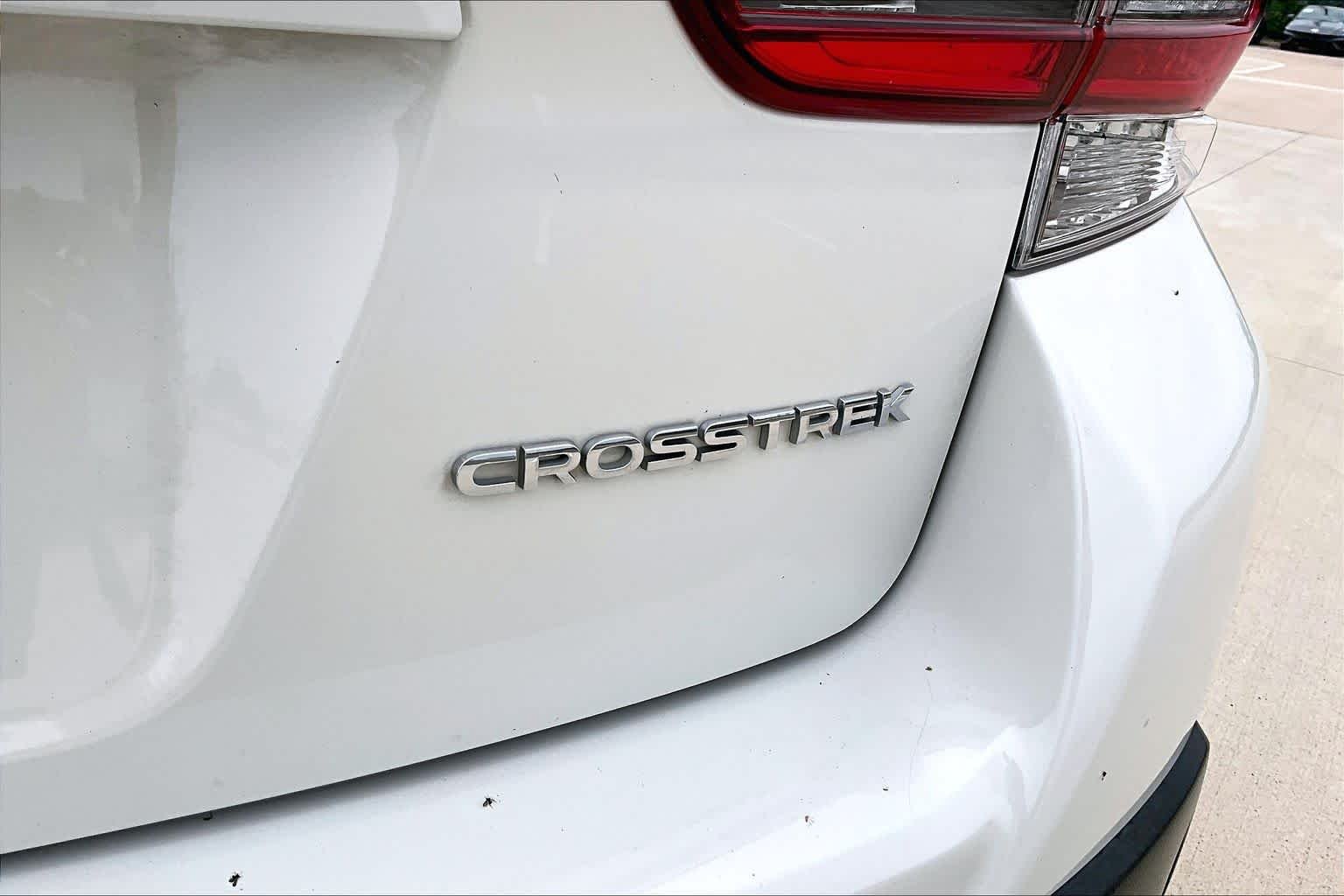 Used 2023 Crystal White Pearl Subaru Premium image 29