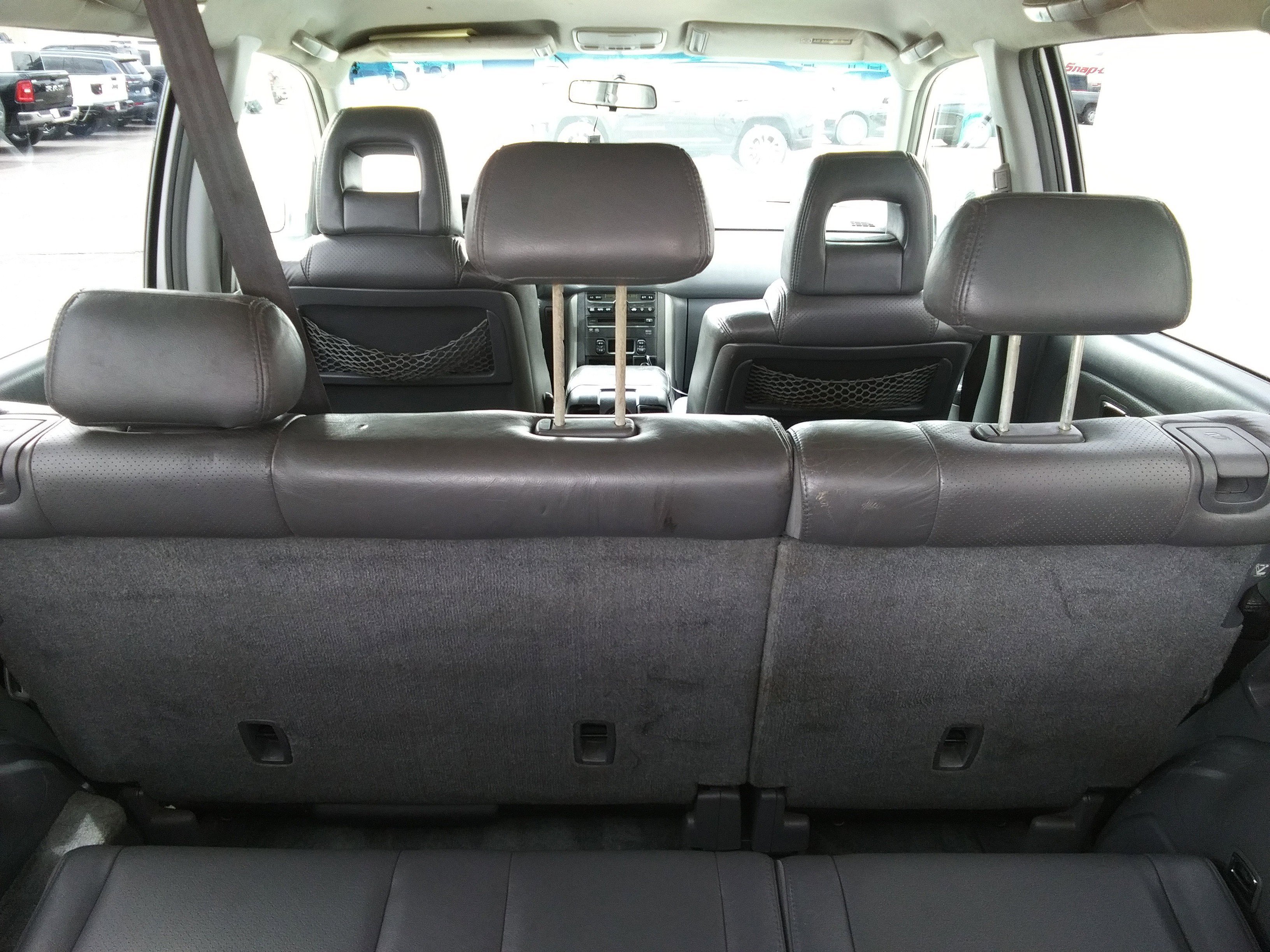 Used 2004 Silver Honda EX-L image 9