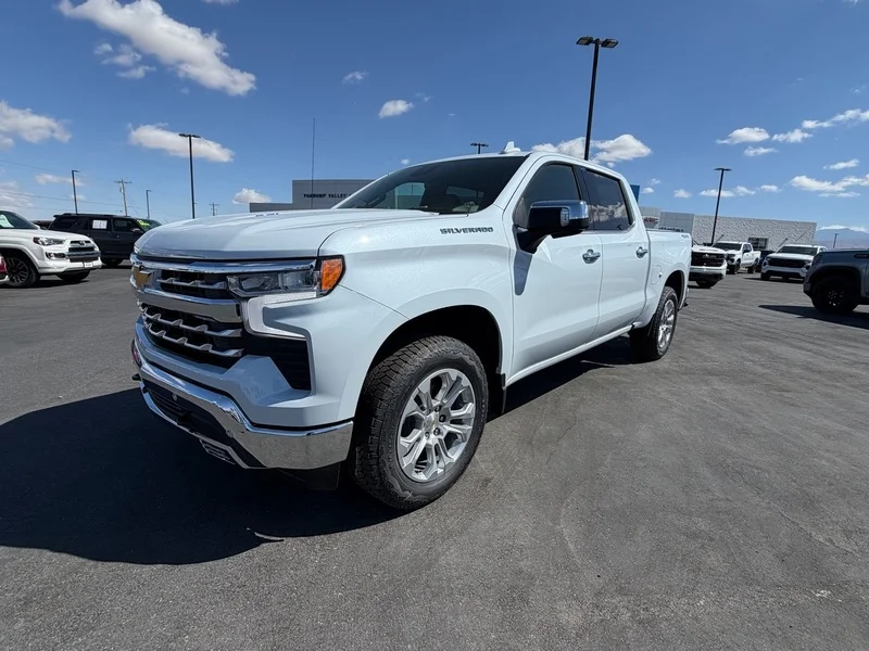 2026 Chevrolet Silverado 1500 LTZ - Photo 7
