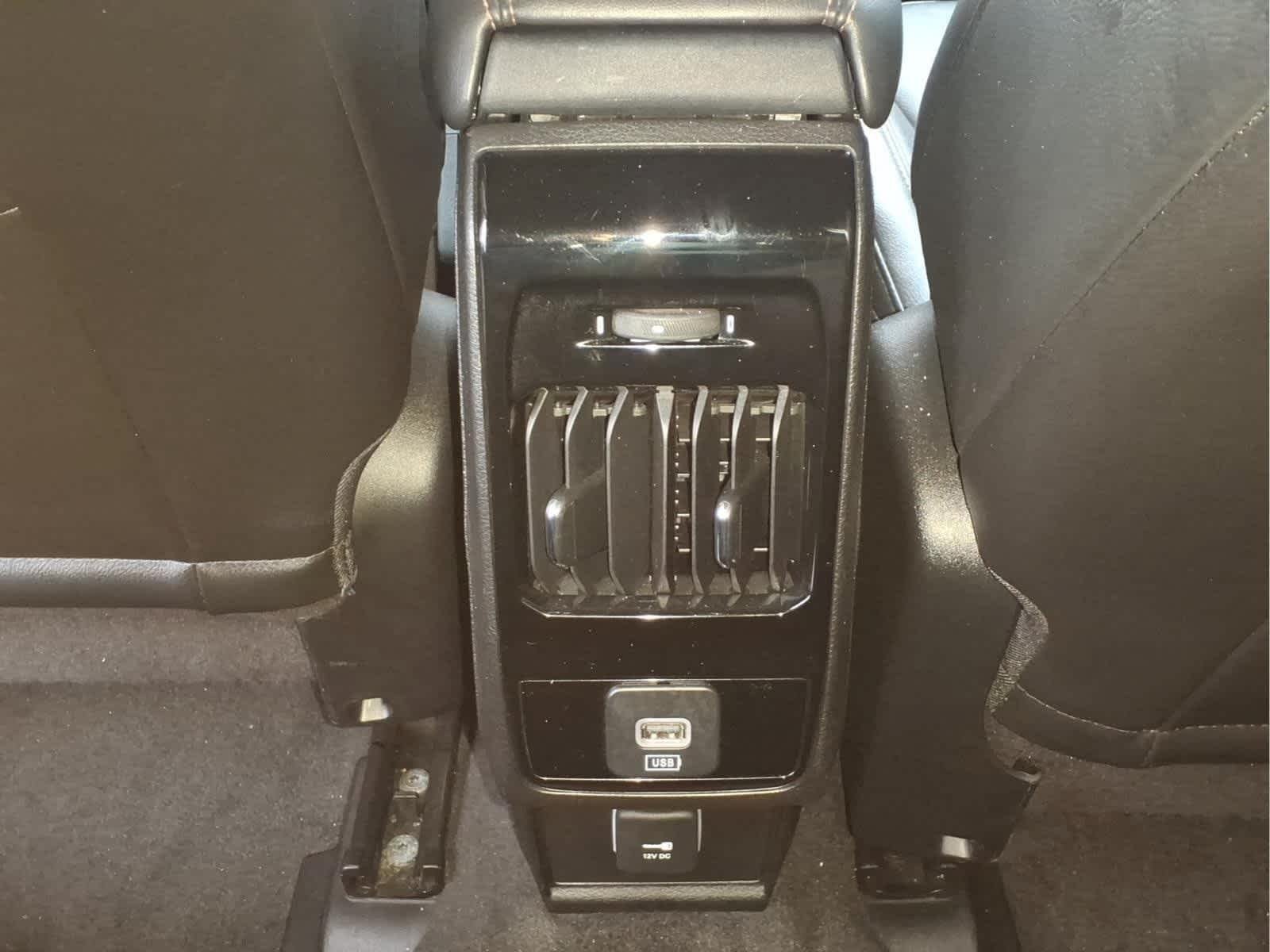 Used 2022 Velvet Red Pearlcoat Jeep Limited image 30
