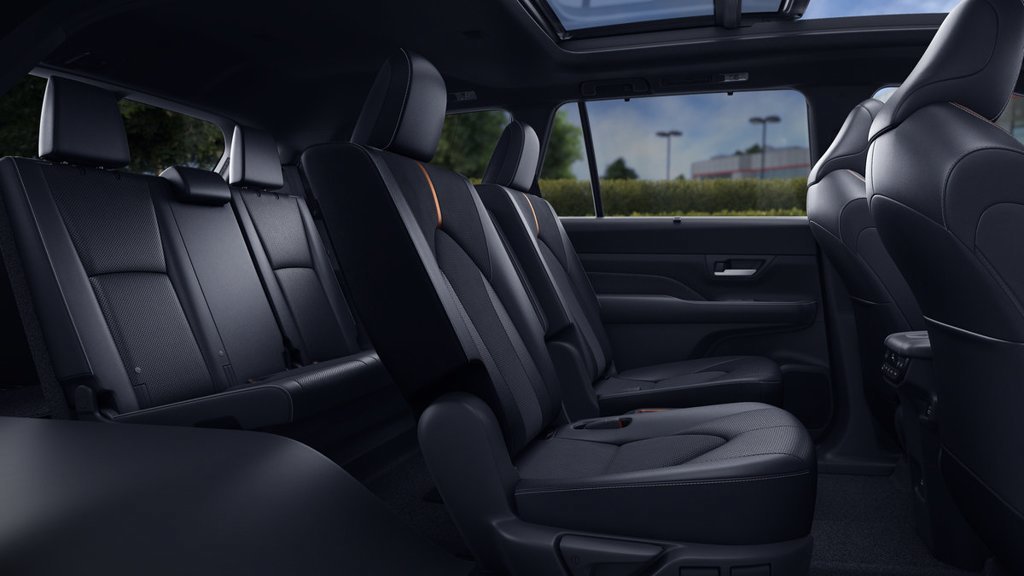 New 2026 Midnight Black Metallic Toyota  MAX Platinum image 50