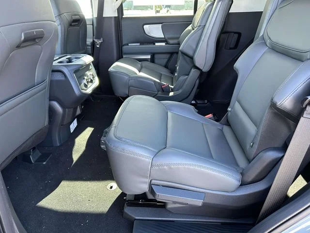 New 2026 Glacier Gray Metallic Tri-Coat Ford Active image 9