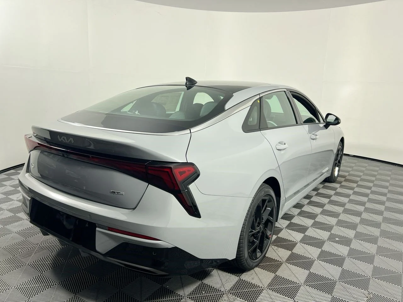 New 2026 Wolf Gray Kia GT-Line FWD image 7