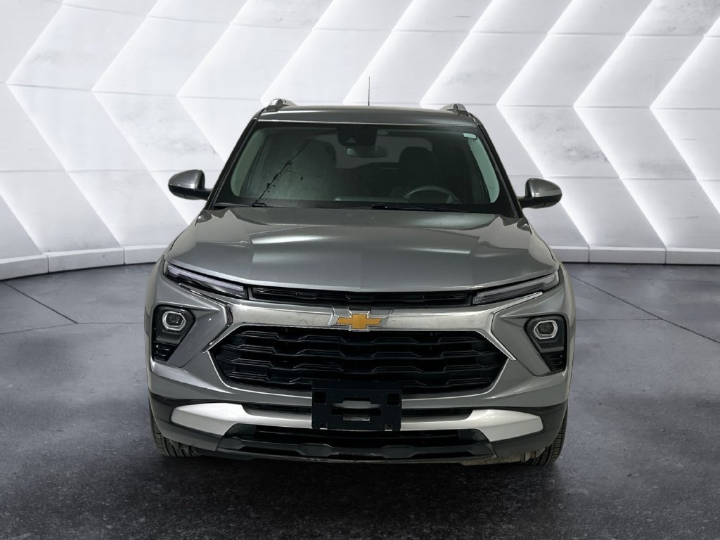 Used 2025 Gray Chevrolet LT image 2