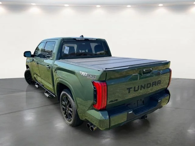 Used 2023 Green Toyota SR5 image 18